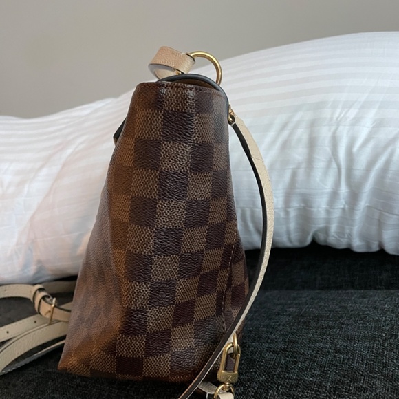 Louis Vuitton Clapton Backpack Authentic - Picture 5 of 5